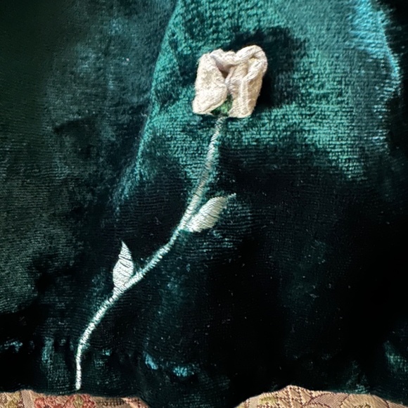 Green Velvet Child's  Party/ Holiday Dress by Two Turtle Doves - sz 6 mo. - Picture 4 of 5